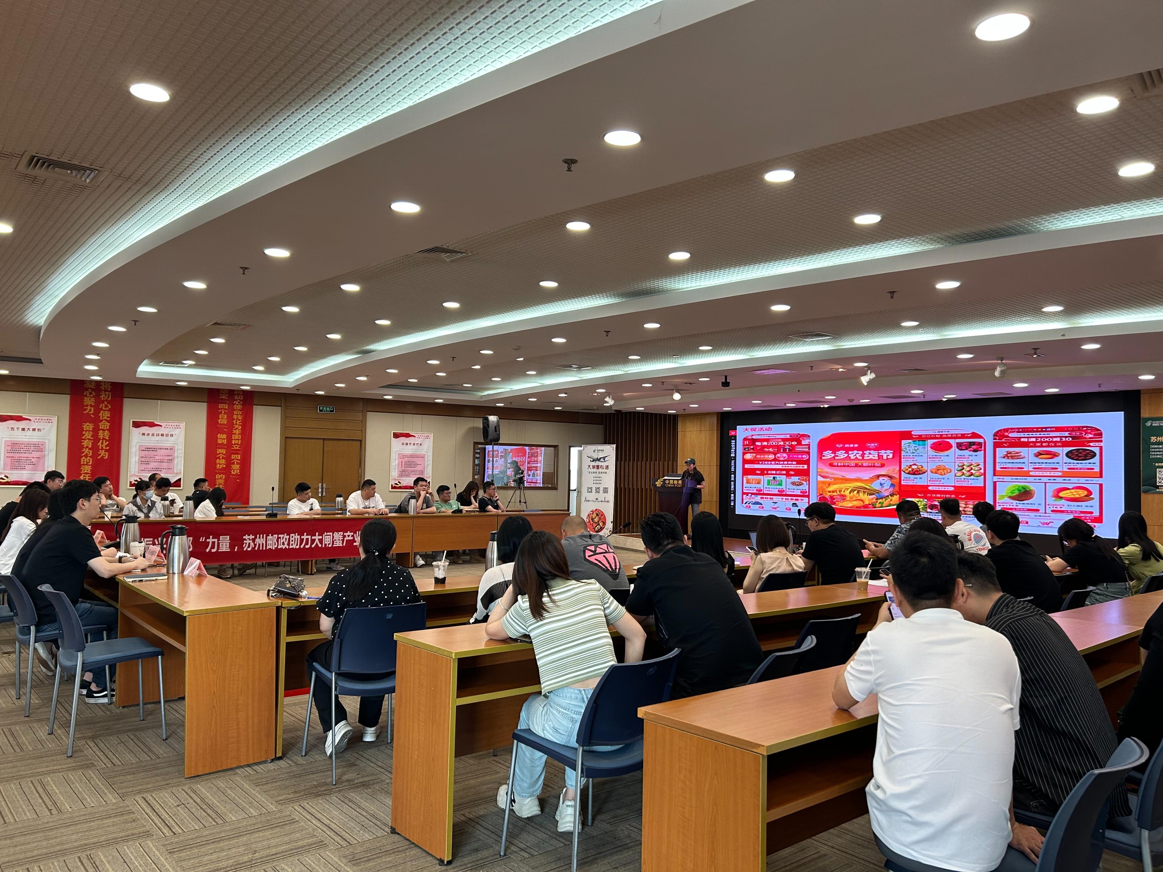 江苏新能源车最新补贴政策，江苏发布新能源车补贴新政解读