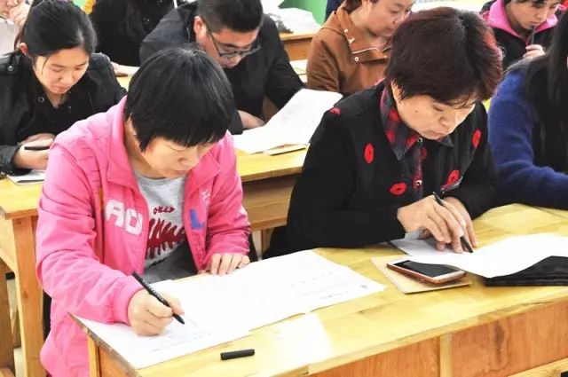 最新三宽家长课堂，最新三宽家长课堂，家庭教育的新理念与实践方法