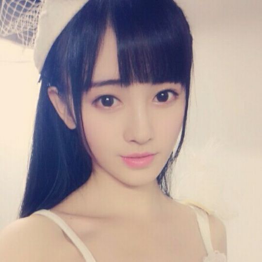 鞠婧祎最新口红色号，鞠婧祎最新口红色号揭秘