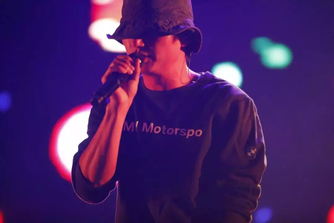 李袁杰最新专曲大全，李袁杰最新专曲概览：音乐盛宴，不容错过