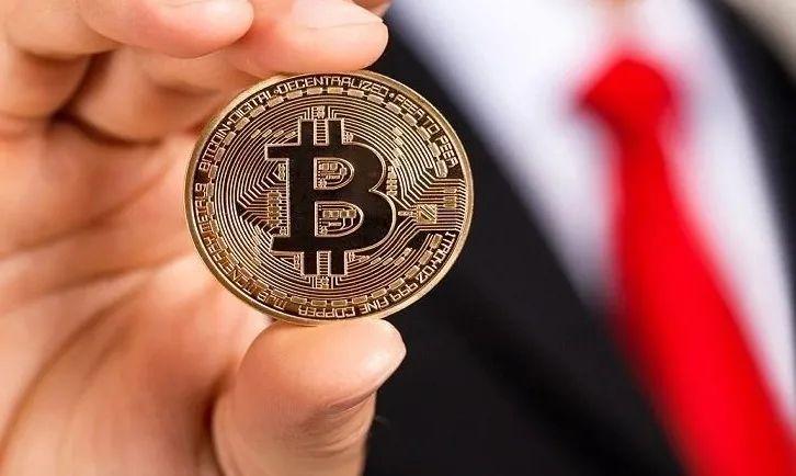 比特币挖矿热潮下的配电设备市场，机遇与挑战并存，比特币挖矿推动下的配电设备市场，双重机遇与挑战并存