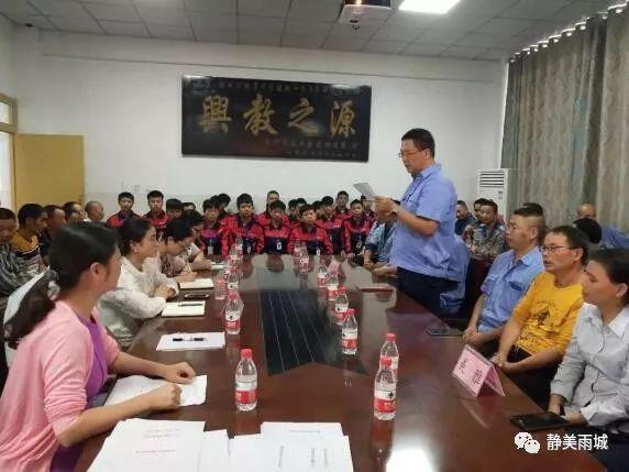 雅安新能源汽车维修服务一站式指南，快速获取专业电话支持，雅安新能源汽车维修服务指南，一键获取专业电话支持